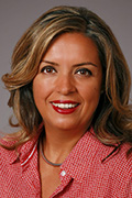 Headshot of Cristina Martins.