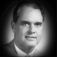 A headshot of Gordon Robert Carton