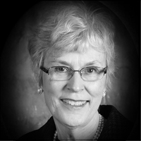 A headshot of Julia Munro