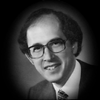 A headshot of Stuart Lyon Smith FR