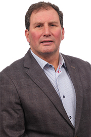 Headshot of Paul Vickers