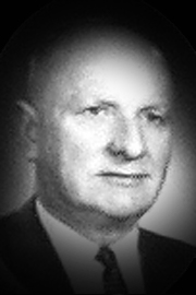 A headshot of James Edwards.